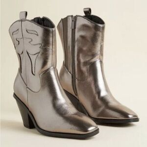 Torrid Western Pull-On Bootie (WW)